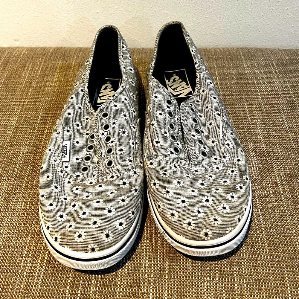 Vans Authentic Lo Pro Chambray Floral Black True🌹no laces